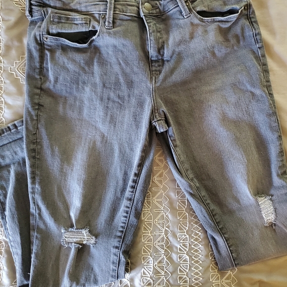 Denim - Gray Universal Thread Midrise Skinny Jeans 14/32R